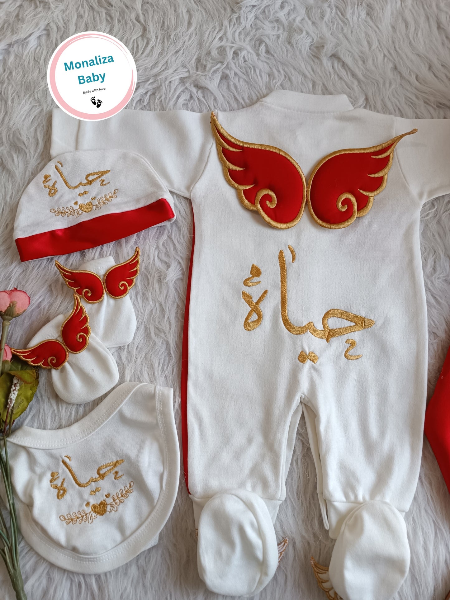 طقم استقبال بيبي بنت نص ونص احمر