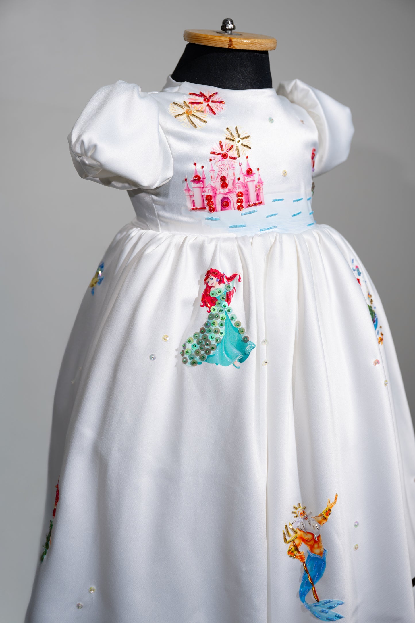 فستان حورية البحر