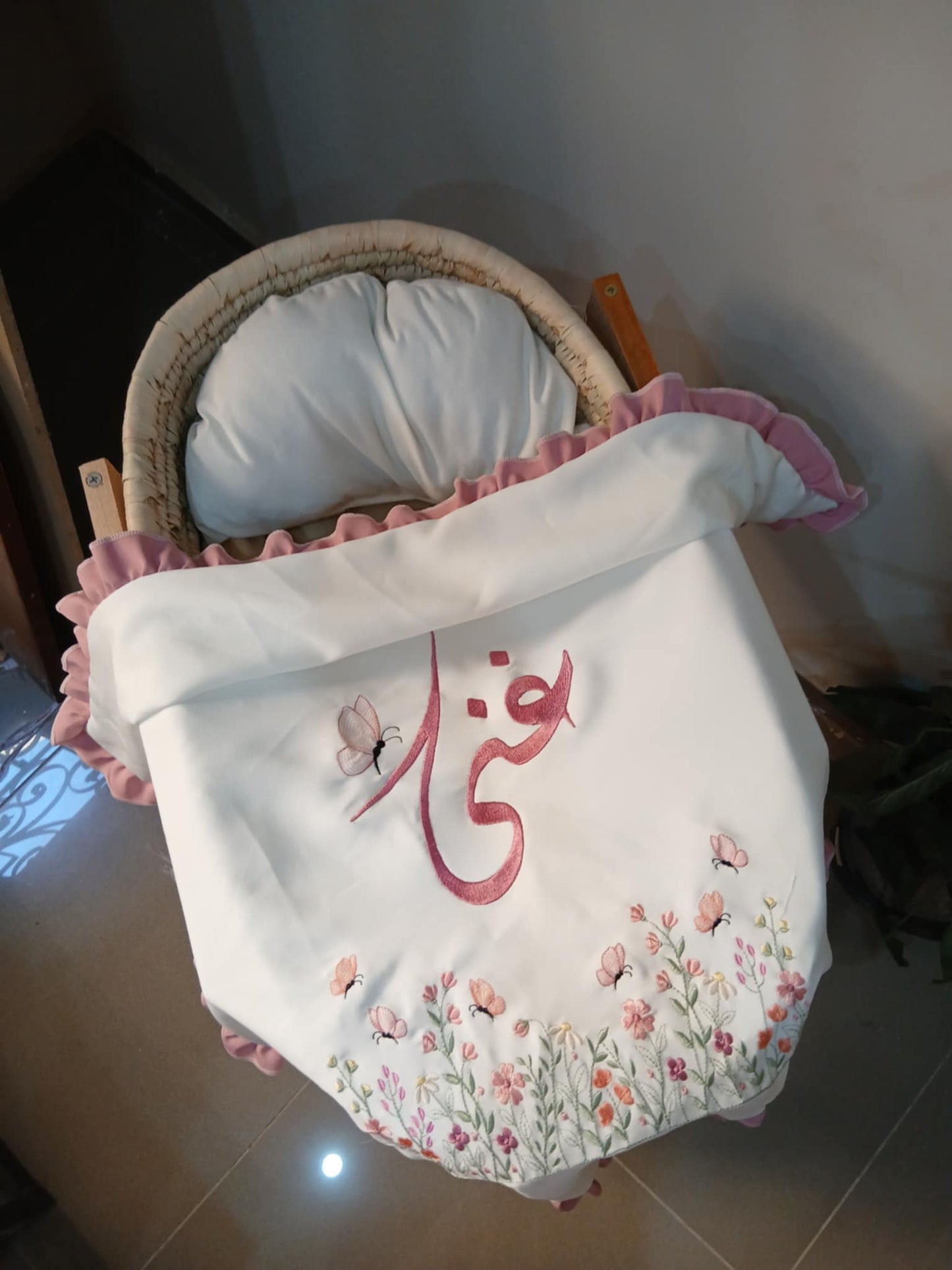 بطانيه + فستان + قبعه فرنسيه